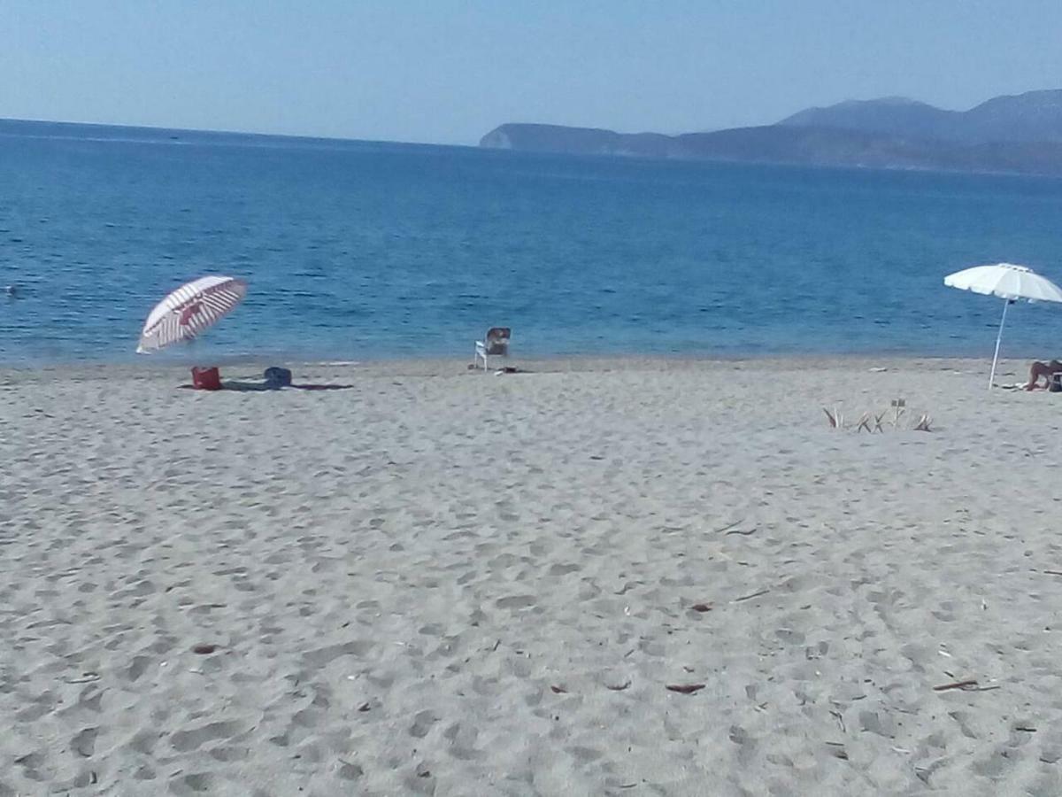 Blackmountain Sea Spot Mavrovoúnion エクステリア 写真